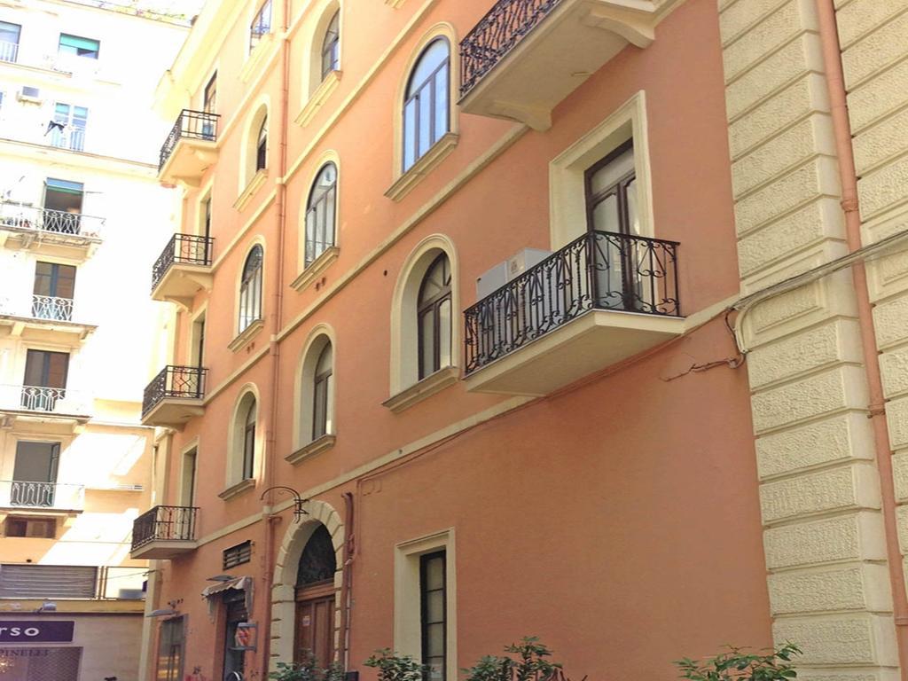 B&B Salerno House Esterno foto